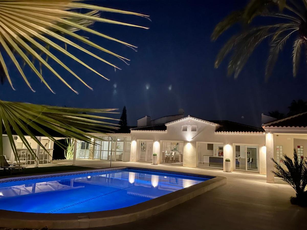Villa Pyeranch Торевиеха Екстериор снимка